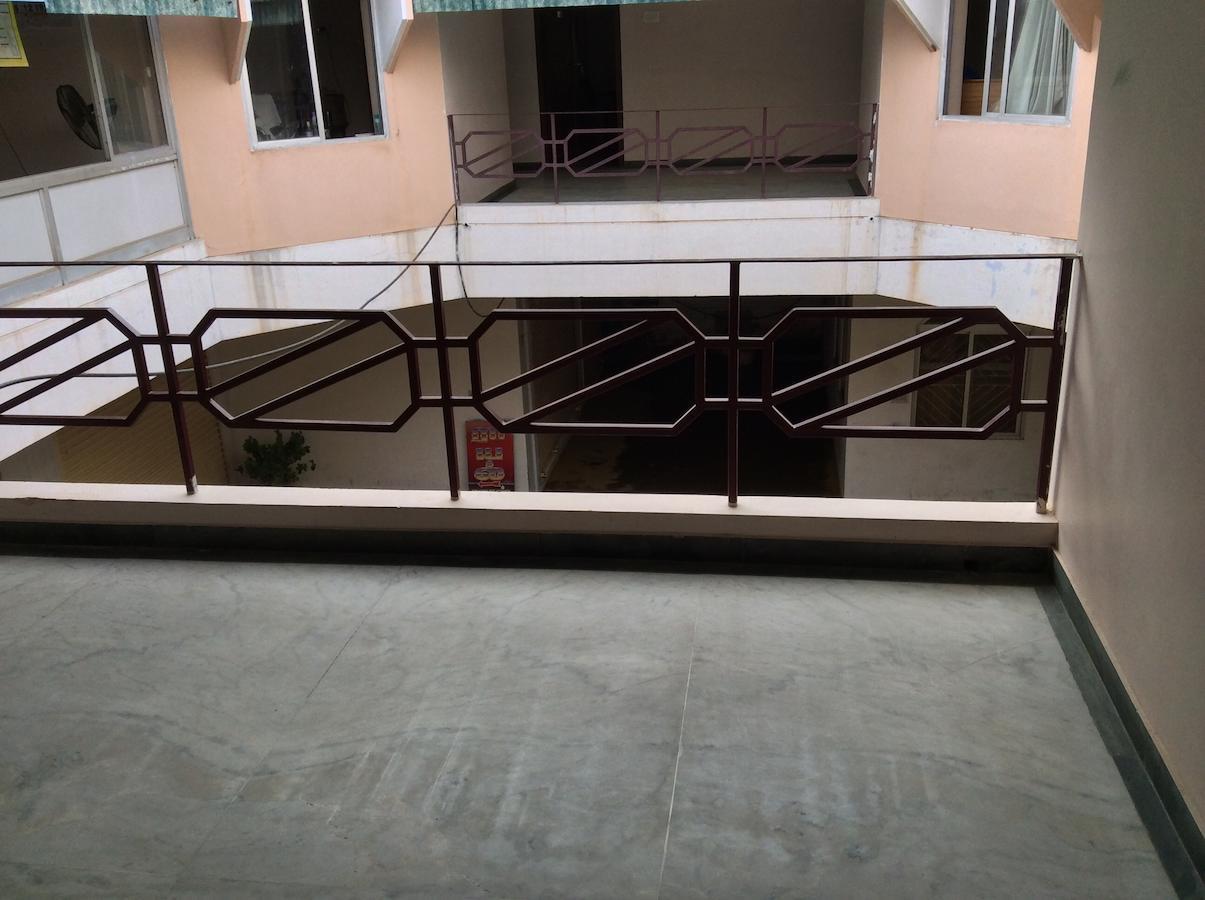 Sakthi Lodge Dharapuram Kamer foto